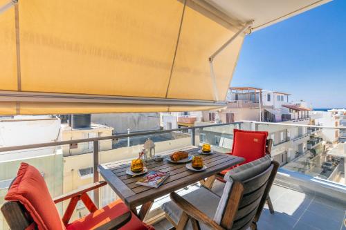 Luxury Apartment with Fireplace Near Heraklion Center
