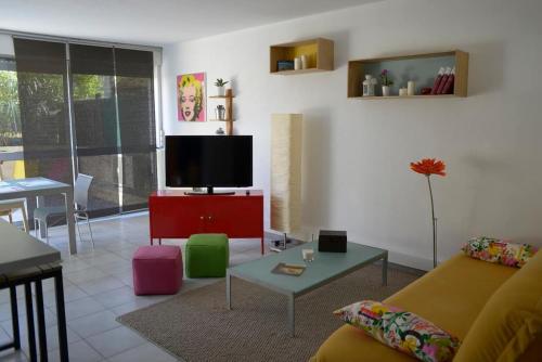 Foto F3 climatisé-terrasse 30 m2- Parking-Antigone 1