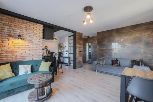 ApartMarte- Oldtown Apartment with Garden