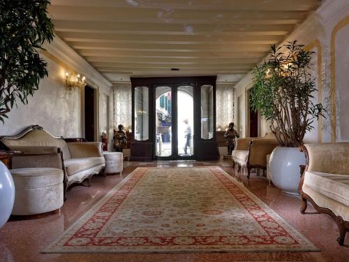 Hotel Ai Reali - Small Luxury Hotels of the World photo 26