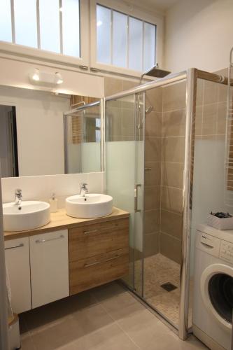 Sweet Virtue-Center of Paris, 2 Bedroom apartment