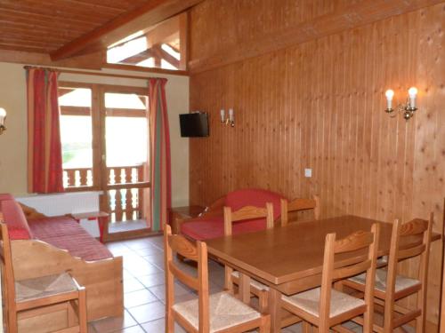 Appartement Lanslevillard, 3 pièces, 6 personnes - FR-1-508-117