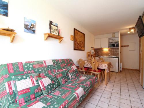 Appartement Lanslevillard, 2 pièces, 4 personnes - FR-1-508-174