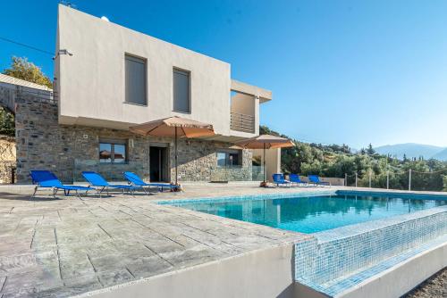 Piscina en o cerca de Candia Panorama Villa