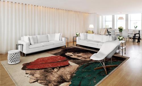Sanderson London Image