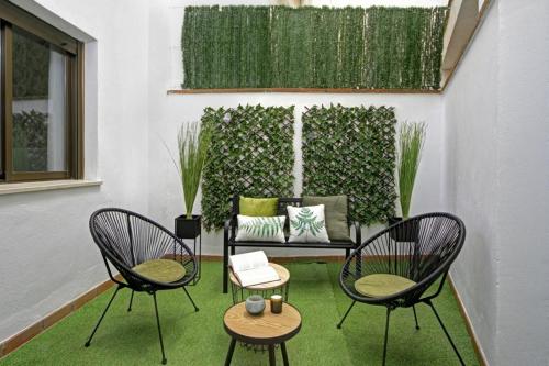 - Apartamento con terraza - QH San Juan de Dios