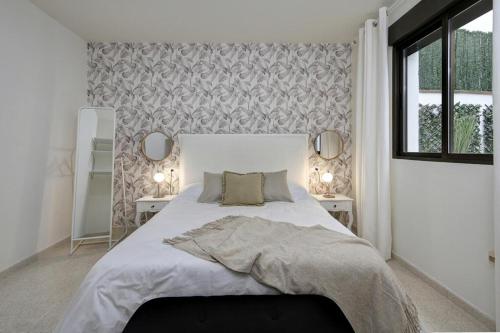 - Apartamento con terraza - QH San Juan de Dios