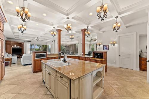 Villa De La Mar at Casey Key – Photos 2