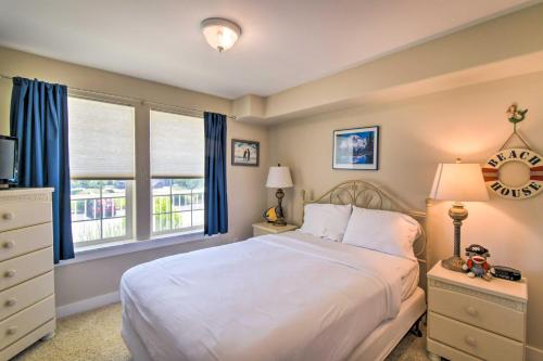 A bed or beds in a room at Westport Condo with Saltwater Pool Steps to Beach!