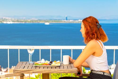 イズミールにあるIconic Stone Housesのギャラリーの写真