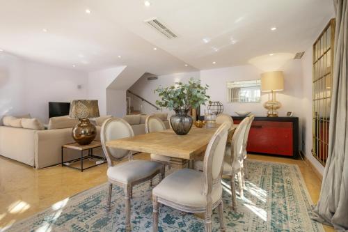 Casa Palmera - Marbellamar by Finest Rentals