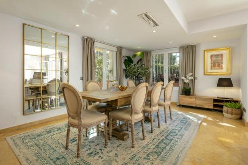 Casa Palmera - Marbellamar by Finest Rentals