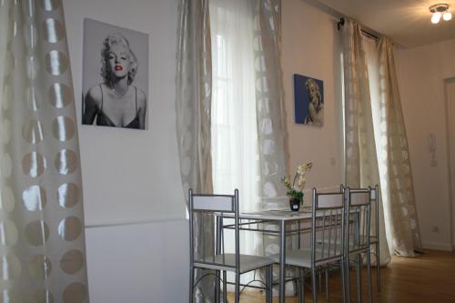 プラハにあるApartment Marilynのギャラリーの写真