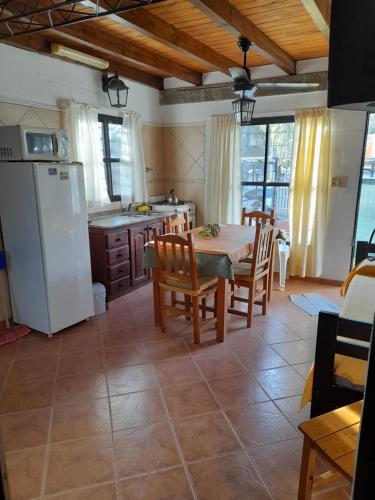 Gallery image of Maymahuén Bungalows in Colón