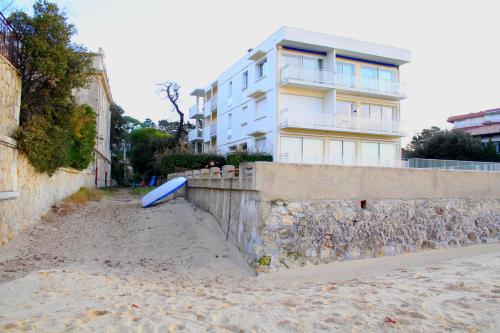Appartement ARCACHON Perreire Premiere ligne les pieds dans l eau vue magnifique sur le bassin