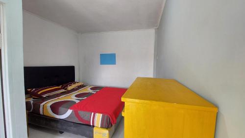 TV a/nebo společenská místnost v ubytování Harry & Mimin Homestay