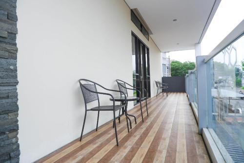 Balkon atau teras di 360° Guest House
