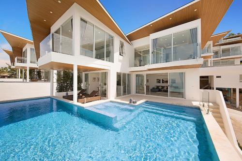Kolam renang di atau dekat dengan Villa The Wave