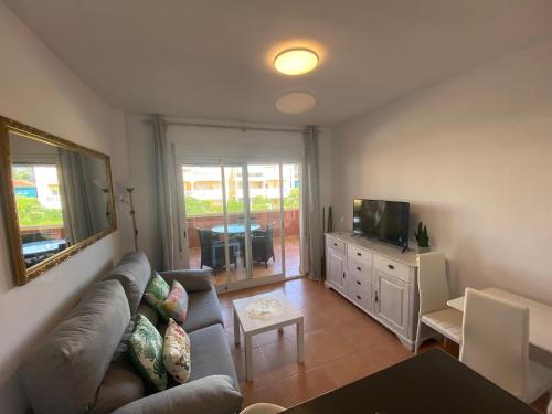 Estrella Blanca IV, 2 dormitorios, by Bookindenia