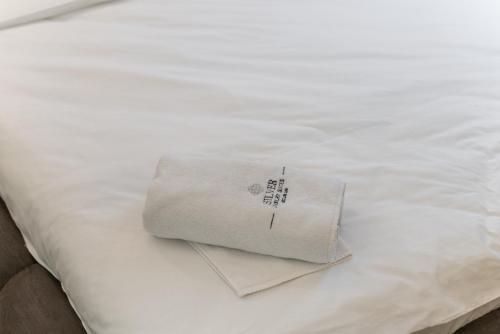 Silver Luxury Suitesにあるベッド