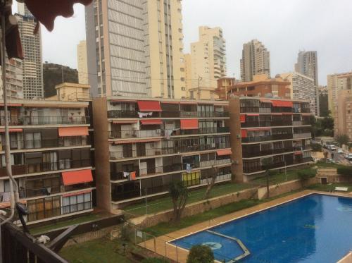 Precioso duplex con gran piscina comunitaria