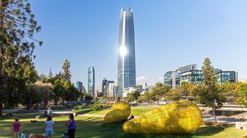 Гости Holiday Inn Express Santiago Las Condes by IHG