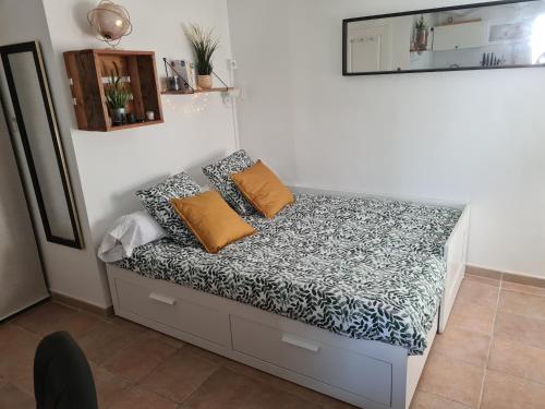 Katil atau katil-katil dalam bilik di Studio vallon d'Azur à Carqueiranne
