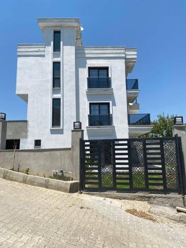 huzur deniz yesil ferah full esyalı triplex villa