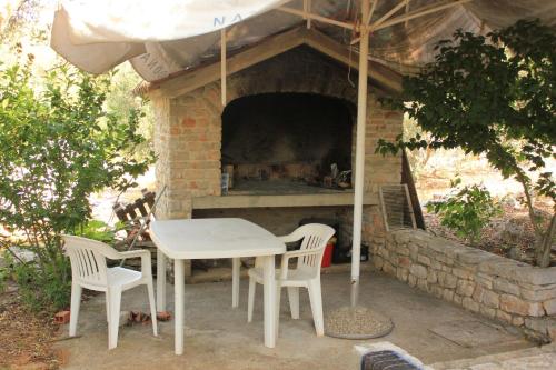 Αίθριο ή υπαίθριος χώρος στο Seaside secluded apartments Cove Magrovica - Telascica, Dugi otok - 8139