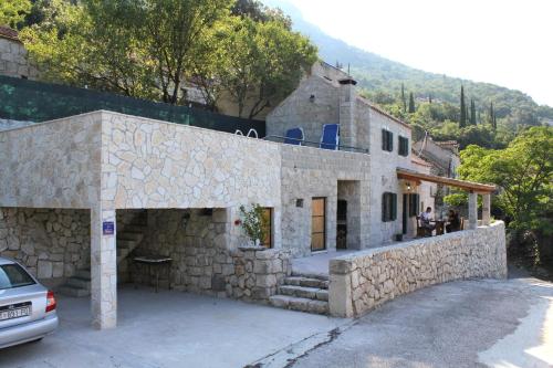 Fotografia z galérie ubytovania Family friendly house with a swimming pool Mihanici, Dubrovnik - 9029 v destinácii Gruda