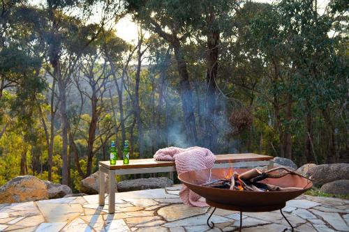 Κήπος έξω από το Kangary - bush retreat with outdoor spa