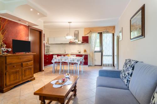Sweet Home – Photos 3