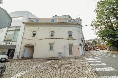 OPORTO GUEST Oliveira House