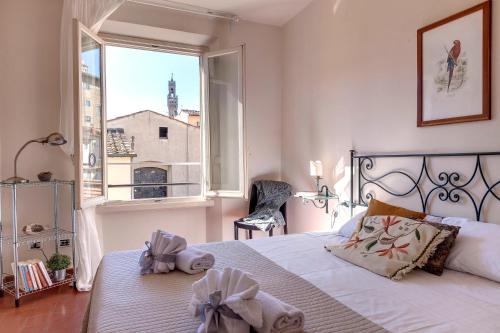 Guendalina Apartment by Mamo Florence