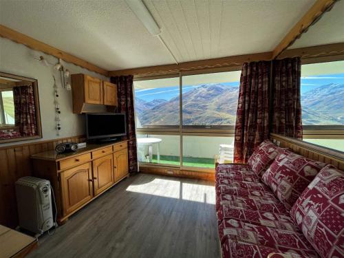 Appartement confort pour 4 avec balcon sud, garage fermé et accès direct pistes - Les Menuires - FR-1-452-368