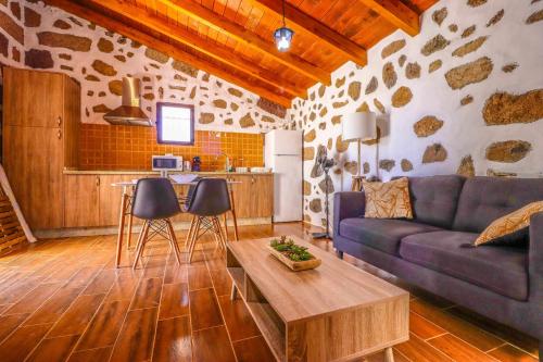 Zdjęcie z galerii obiektu Rentaliday Casa Amelia w Aronie