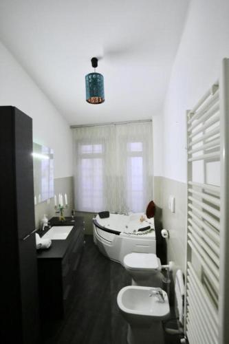 TREND APARTMENTS vicio la metro Maciacchini APPARTAMENTI MODERNI WI FI GRATUITO NUOVA GESTIONE