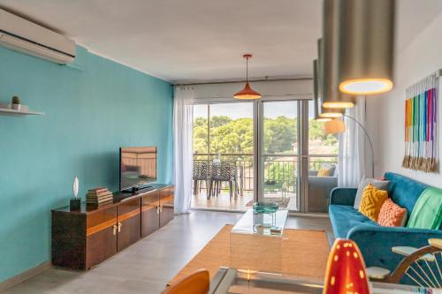 Beach Front Retro Hideaway in Salou