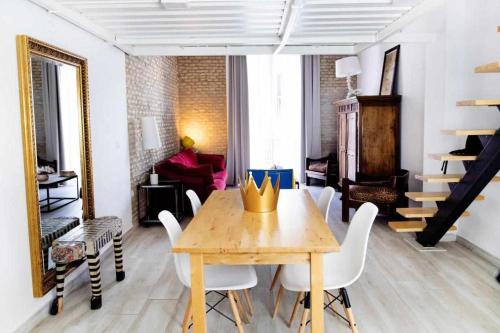 ISG Apartments Lovely Duplex