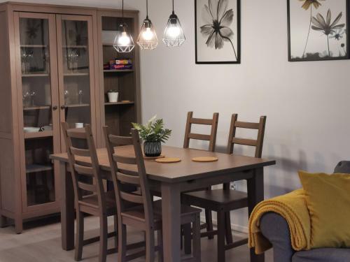 Zdjęcie z galerii obiektu Apartament w parku w Oświęcimiu