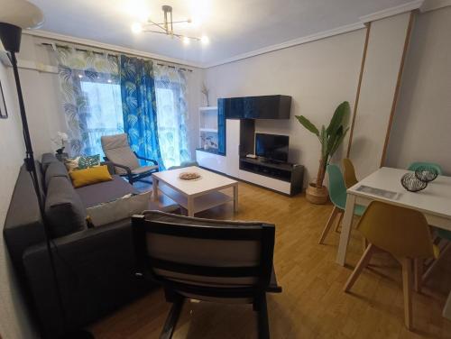 El Refugio de Yetana Centro ciudad con parking