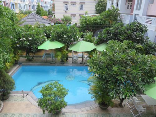 Πισίνα στο ή κοντά στο Hung Vuong Hotel