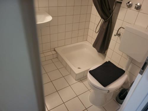 Kylpyhuone majoituspaikassa Stadtnah an der Förde 116