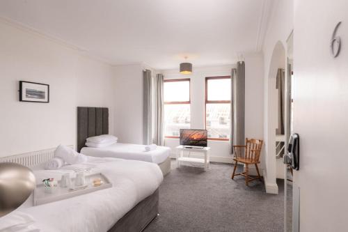 Room 6 - Glan Neigr