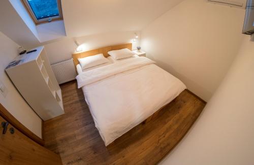 Katil atau katil-katil dalam bilik di Petlov salaš rooms