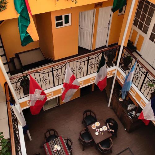 Un lugar para sentarse en Wake Up Hostel