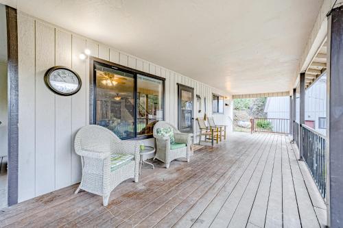 Relaxing Riverside Retreat – Photos 4
