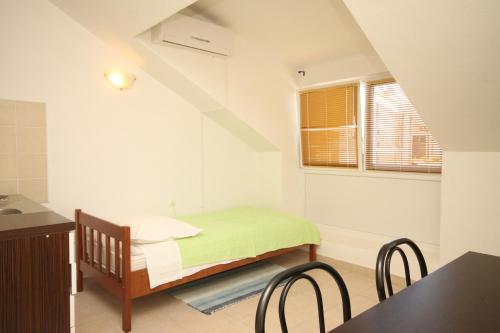 Легло или легла в стая в Apartments with WiFi Lastovo - 8343