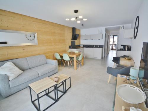 Appartement Rénové - 6 Pers, Pied des Pistes, Morzine, Proche Téléphérique, Balcon Sud