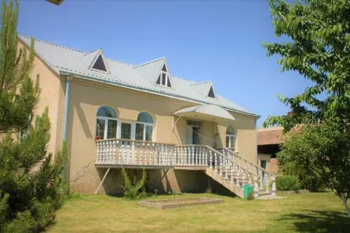 Liberty House - Вилла в Севане picture